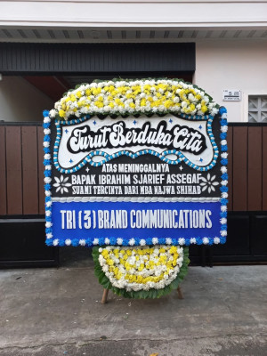 Papan Bunga Duka di Jamika